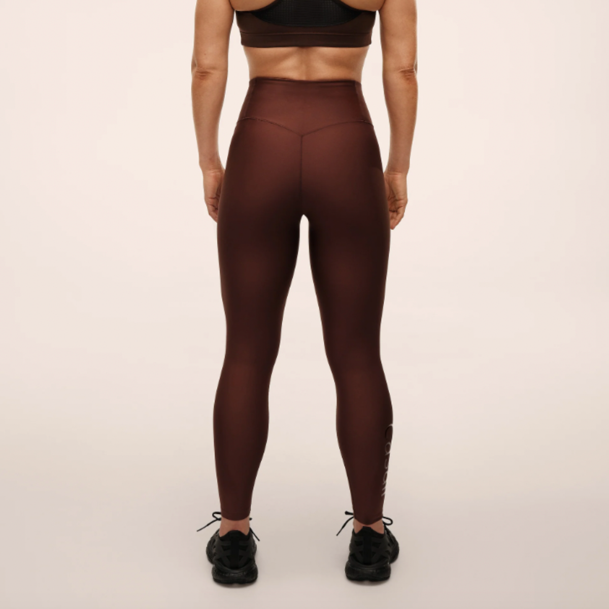 Casall Graphic High Waist Tights - Dark Brown